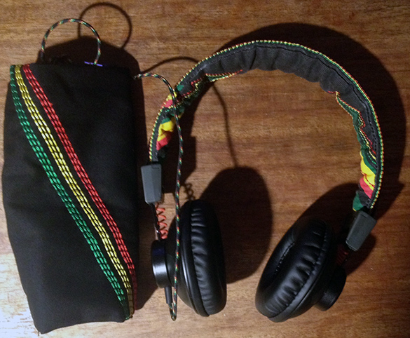 House of Marley EM-JH010-RA Positive Vibration rasta kõrvaklapid