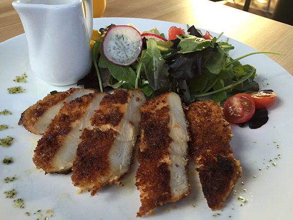 Restoran kohvik Peps Kentmannis aasia salat