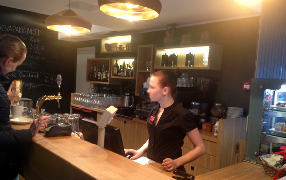 Perrooni kohvik restoran Balti jaamas Shnelli hotelli all